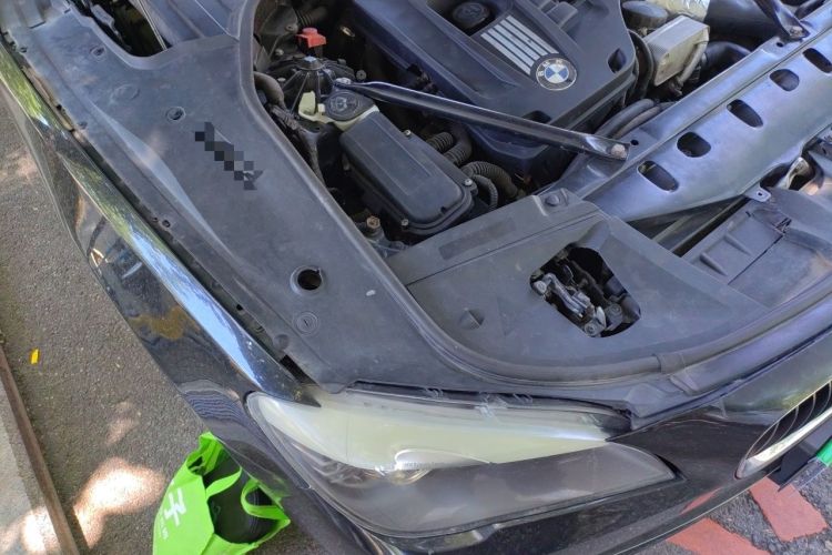 Used BMW 7 Series 2009 740Li Leading Model Engine Bay Right