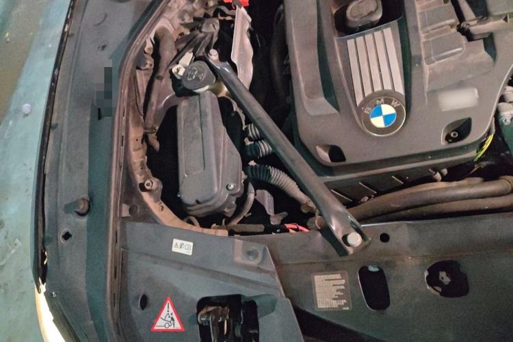 Used BMW 7 Series 2009 740Li Leading Model Engine Bay Right