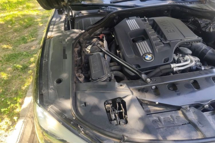 Used BMW 7 Series 2009 740Li Leading Model Engine Bay Right