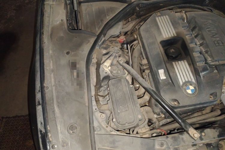 Used BMW 7 Series 2009 740Li Leading Model Engine Bay Right