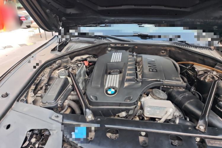 Used BMW 7 Series 2009 740Li Luxury Model Engine Bay Right