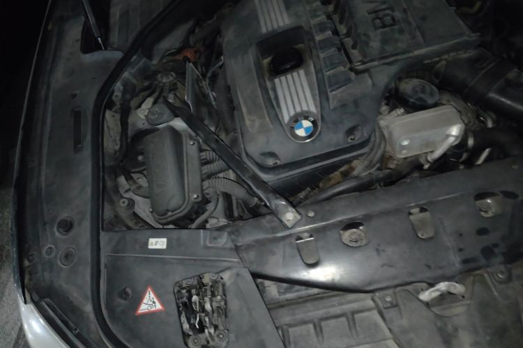 Used BMW 7 Series 2009 740Li Leading Model Engine Bay Right