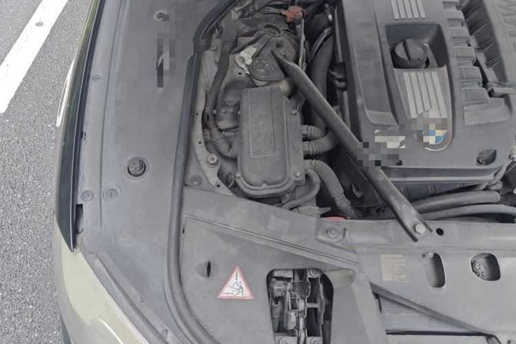 Used BMW 7 Series 2009 740Li Leading Model Engine Bay Right