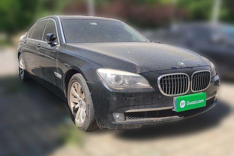 Used BMW 7 Series 2009 740Li Luxury Model Front Right 45 Deg