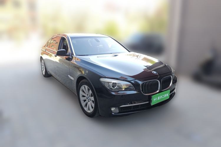 Used BMW 7 Series 2009 740Li Leading Model Front Right 45 Deg