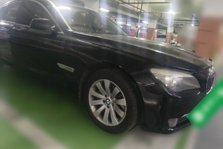 Used BMW 7 Series 2009 740Li Leading Model Front Right 45 Deg