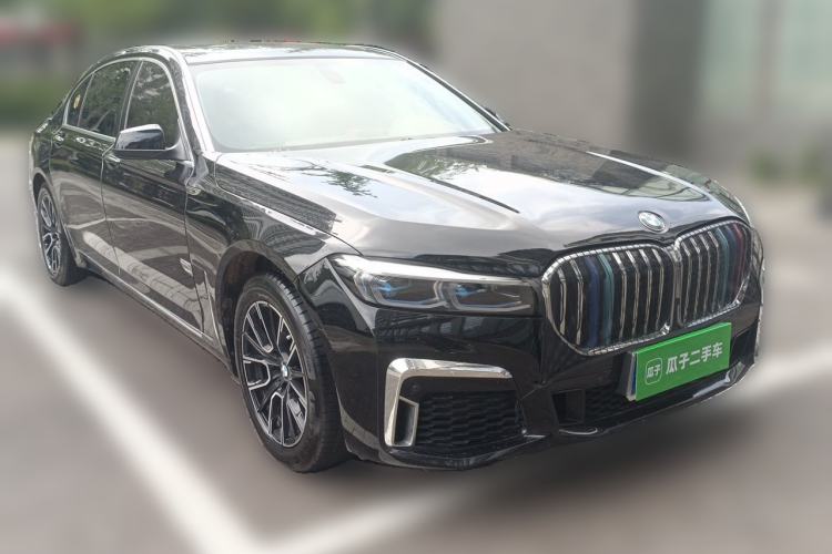 Used BMW 7 Series 2009 740Li Leading Model Front Right 45 Deg