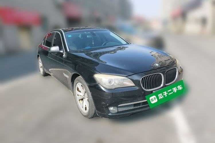 Used BMW 7 Series 2009 730Li Luxury Model Front Right 45 Deg
