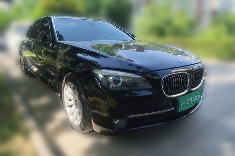 Used BMW 7 Series 2009 740Li Leading Model Front Right 45 Deg