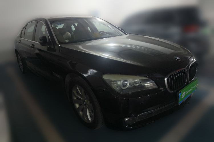 Used BMW 7 Series 2009 740Li Leading Model Front Right 45 Deg