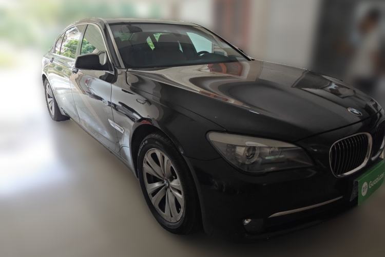 Used BMW 7 Series 2009 730Li Luxury Model Front Right 45 Deg