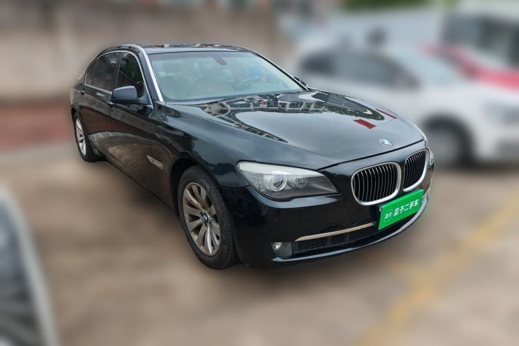 Used BMW 7 Series 2009 740Li Leading Model Front Right 45 Deg