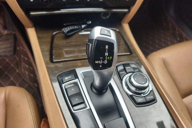 Used BMW 7 Series 2009 740Li Leading Model Gear Lever