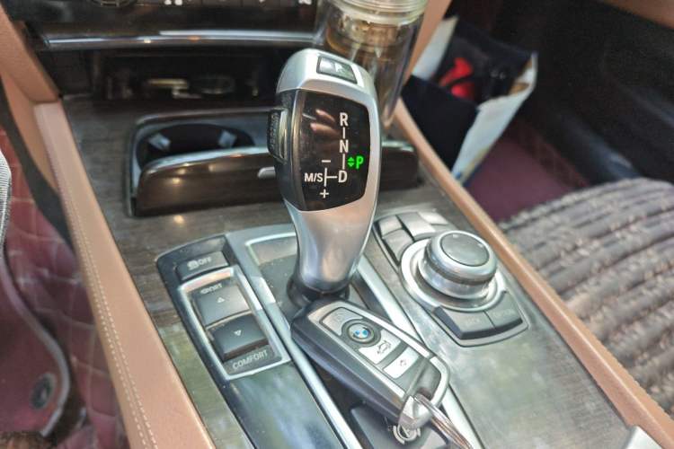 Used BMW 7 Series 2009 730Li Leading Model Gear Lever