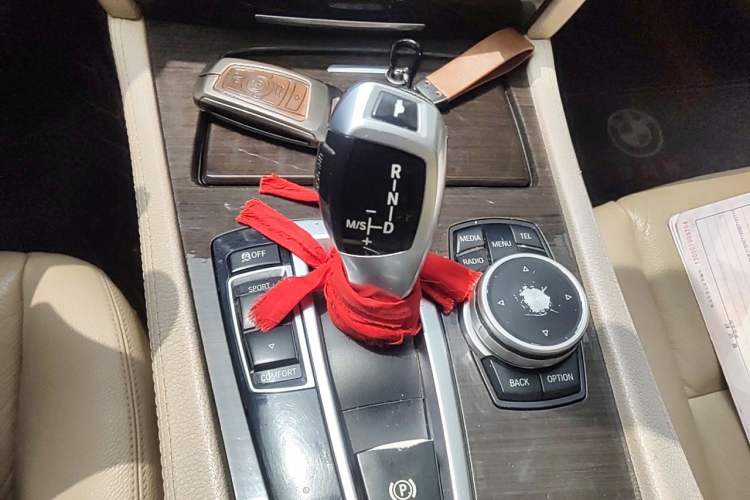 Used BMW 7 Series 2009 730Li Leading Model Gear Lever