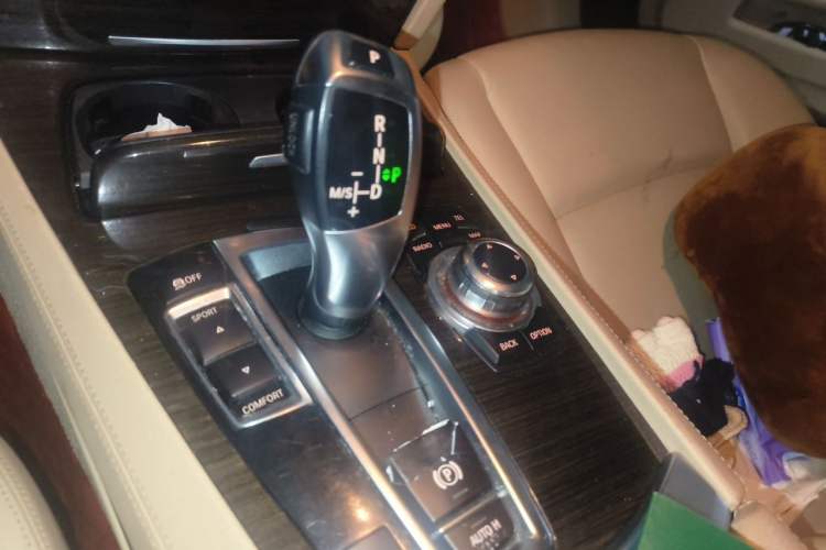 Used BMW 7 Series 2009 740Li Leading Model Gear Lever