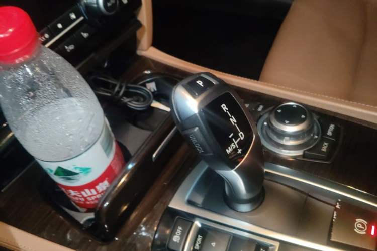 Used BMW 7 Series 2009 730Li Luxury Model Gear Lever