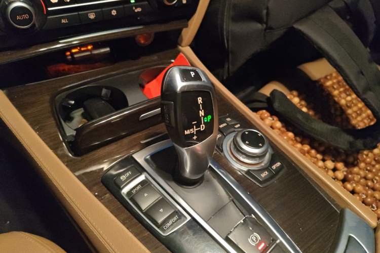 Used BMW 7 Series 2009 740Li Leading Model Gear Lever