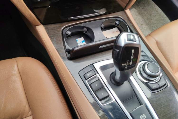 Used BMW 7 Series 2009 740Li Leading Model Gear Lever