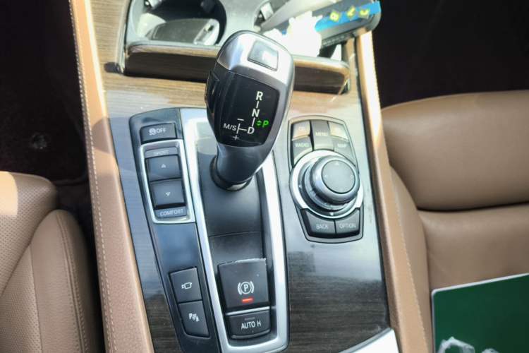 Used BMW 7 Series 2009 740Li Luxury Edition Gear Lever