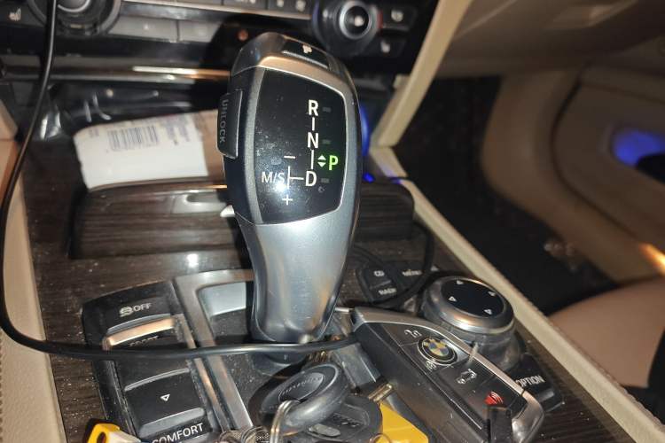 Used BMW 7 Series 2009 740Li Leading Model Gear Lever