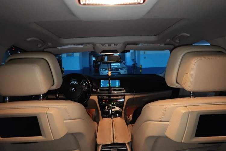 Used BMW 7 Series 2009 730Li Leading Model Headliner