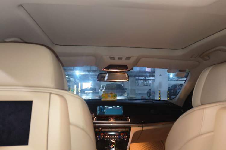 Used BMW 7 Series 2009 740Li Leading Model Headliner