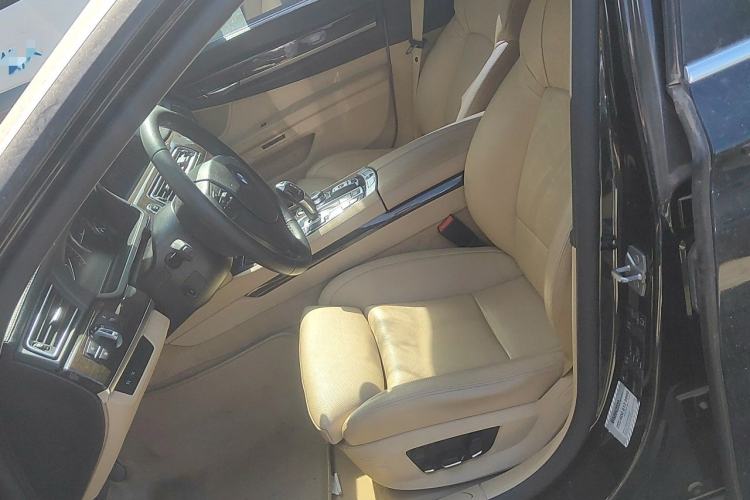 Used BMW 7 Series 2009 740Li Luxury Model Left Front Seat