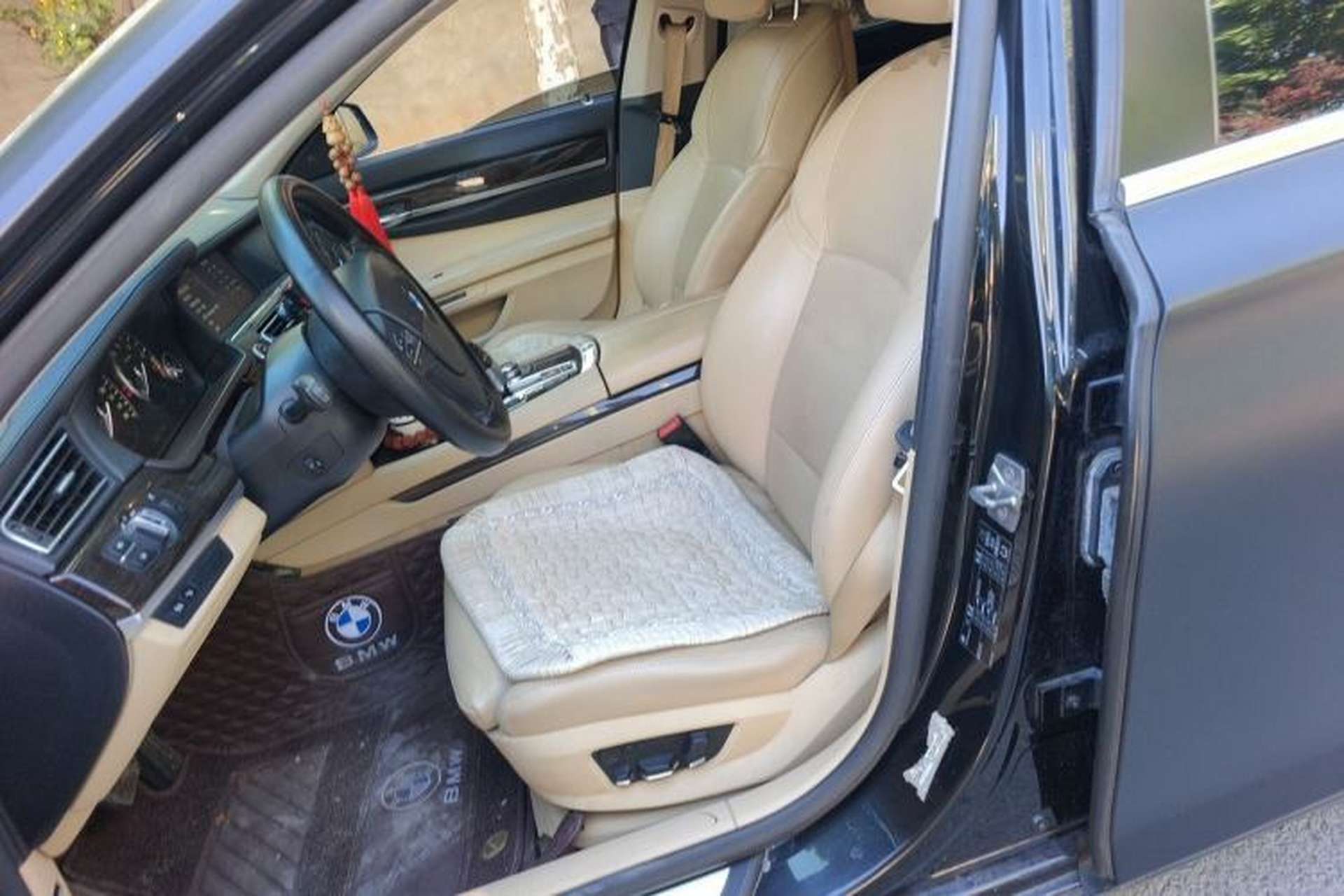 Used BMW 7 Series 2009 740Li Luxury Model Left Front Seat