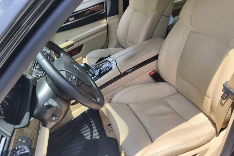 Used BMW 7 Series 2009 730Li Luxury Model Left Front Seat