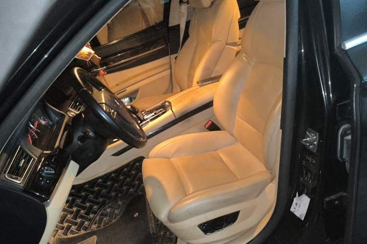 Used BMW 7 Series 2009 730Li Luxury Model Left Front Seat