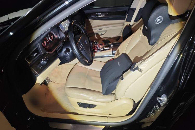 Used BMW 7 Series 2009 740Li Leading Model Left Front Seat