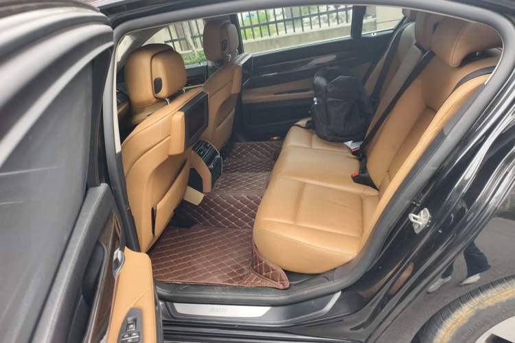 Used BMW 7 Series 2009 740Li Leading Model Left Rear Seat
