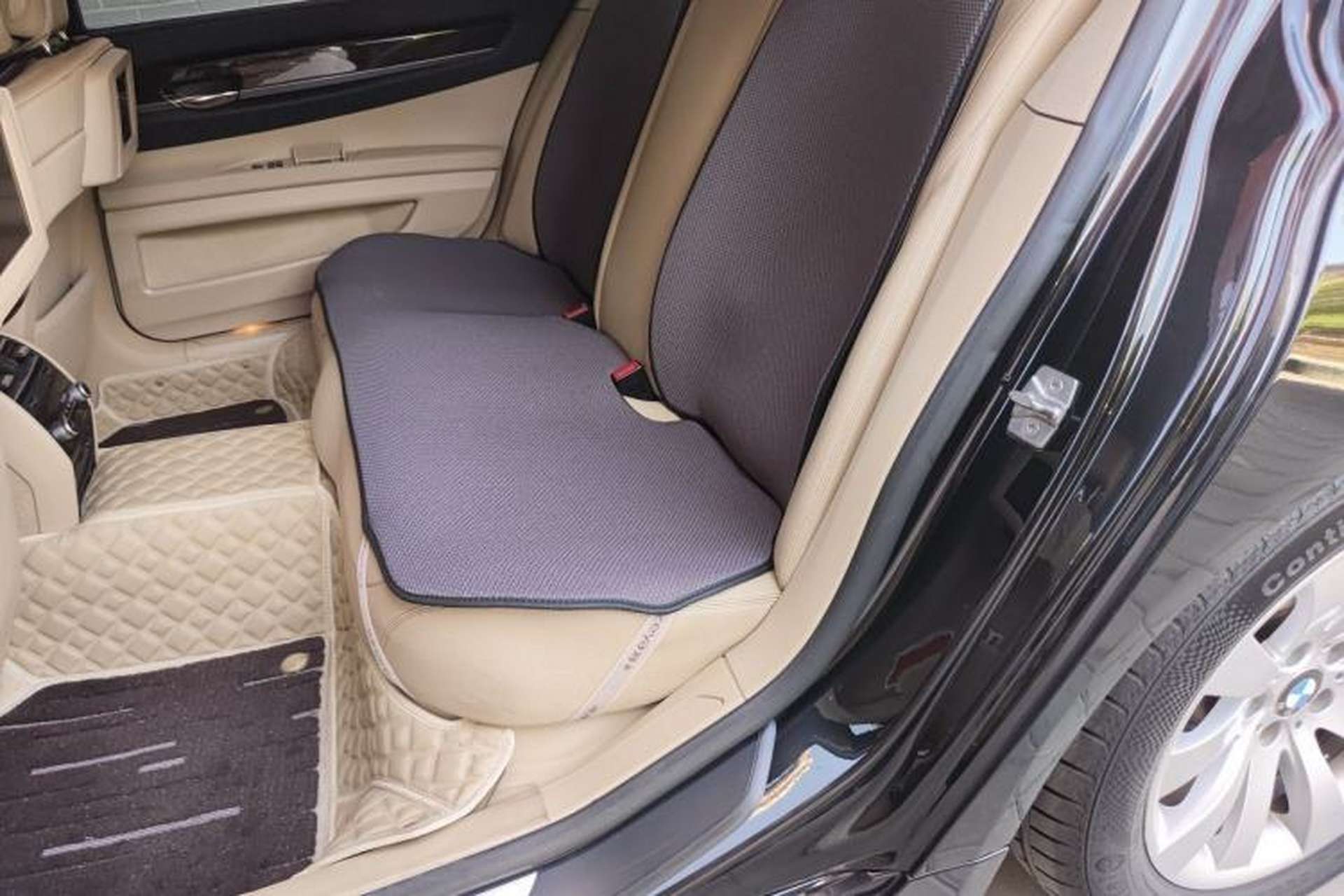 Used BMW 7 Series 2009 740Li Leading Model Left Rear Seat