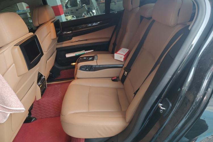 Used BMW 7 Series 2009 740Li Leading Model Left Rear Seat