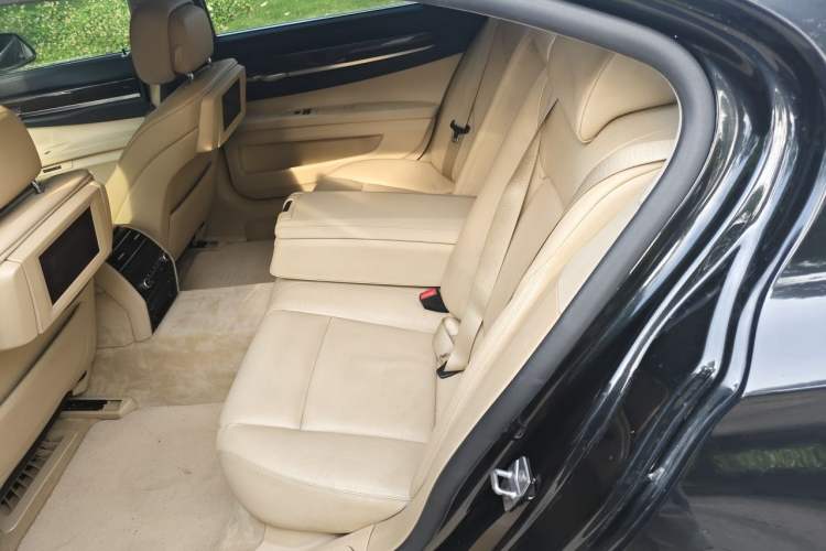 Used BMW 7 Series 2009 740Li Leading Model Left Rear Seat