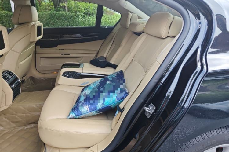 Used BMW 7 Series 2009 740Li Luxury Model Left Rear Seat
