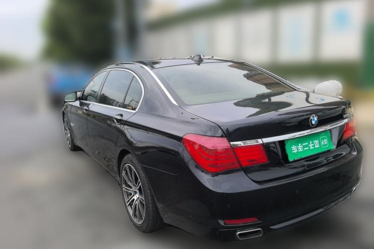 Used BMW 7 Series 2009 740Li Luxury Model Rear Left 45 Deg