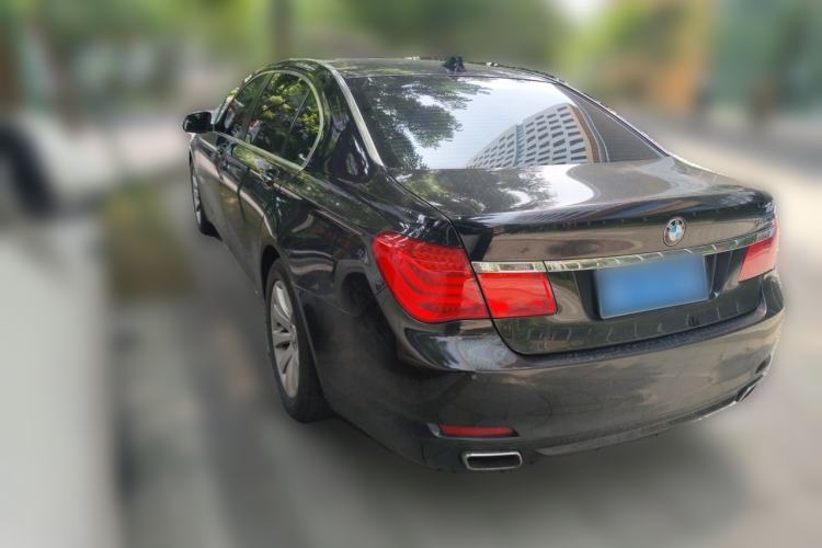 Used BMW 7 Series 2009 740Li Luxury Model Rear Left 45 Deg
