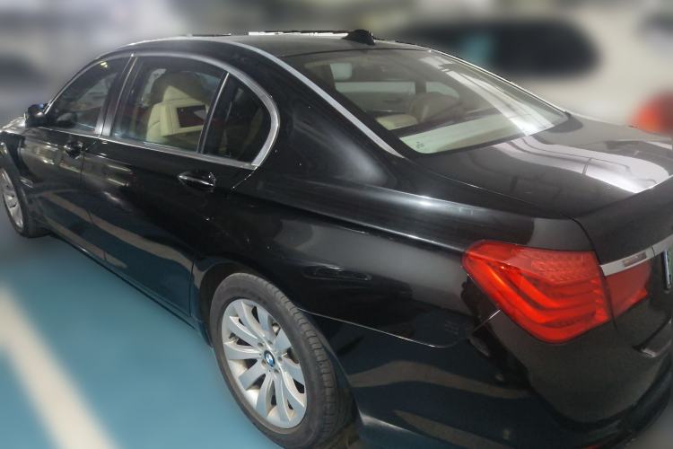 Used BMW 7 Series 2009 740Li Leading Model Rear Left 45 Deg