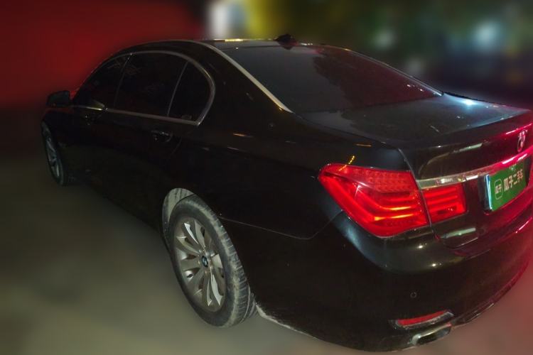 Used BMW 7 Series 2009 740Li Leading Model Rear Left 45 Deg