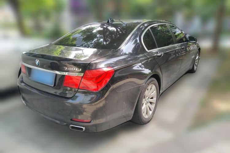 Used BMW 7 Series 2009 740Li Luxury Model Rear Right 45 Deg