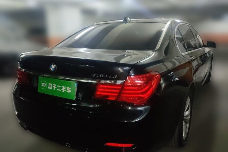 Used BMW 7 Series 2009 730Li Luxury Model Rear Right 45 Deg