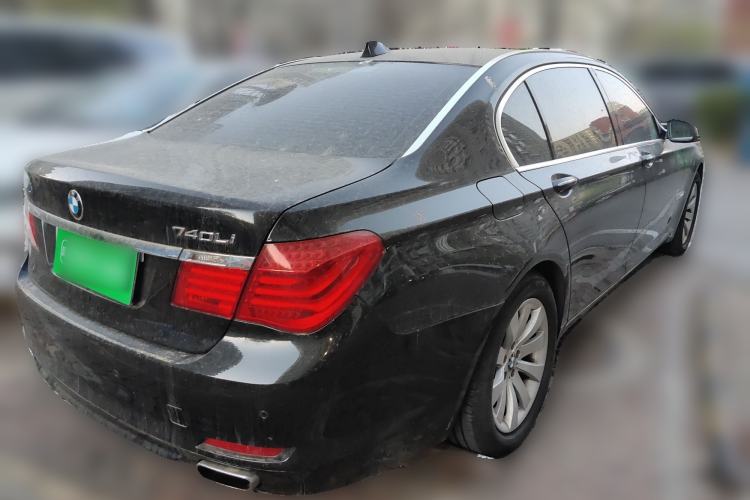 Used BMW 7 Series 2009 740Li Luxury Model Rear Right 45 Deg