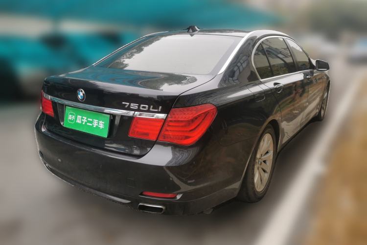 Used BMW 7 Series 2009 740Li Luxury Model Rear Right 45 Deg