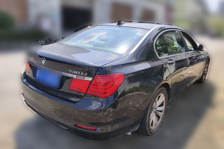 Used BMW 7 Series 2009 730Li Luxury Model Rear Right 45 Deg