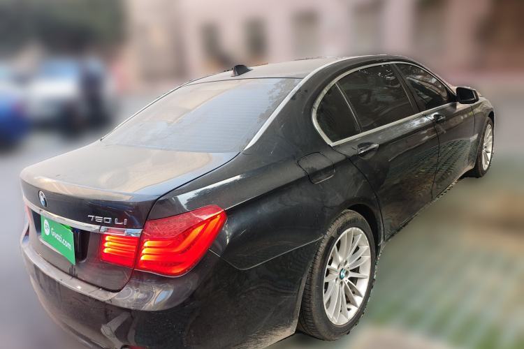 Used BMW 7 Series 2009 740Li Luxury Model Rear Right 45 Deg