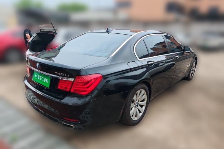 Used BMW 7 Series 2009 740Li Leading Model Rear Right 45 Deg