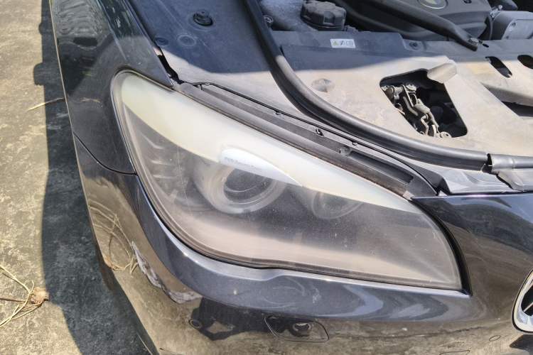Used BMW 7 Series 2009 730Li Luxury Model Right Front Headlight