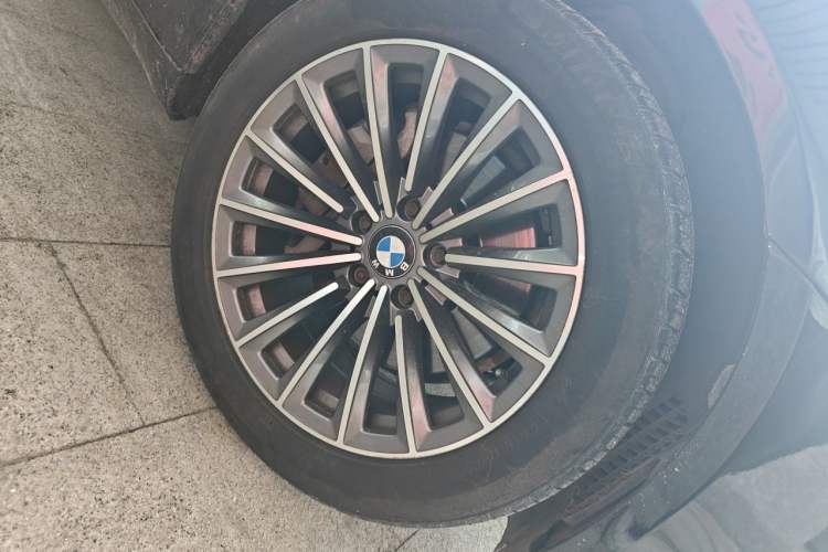 Used BMW 7 Series 2009 740Li Leading Model Right Front Wheel Hub